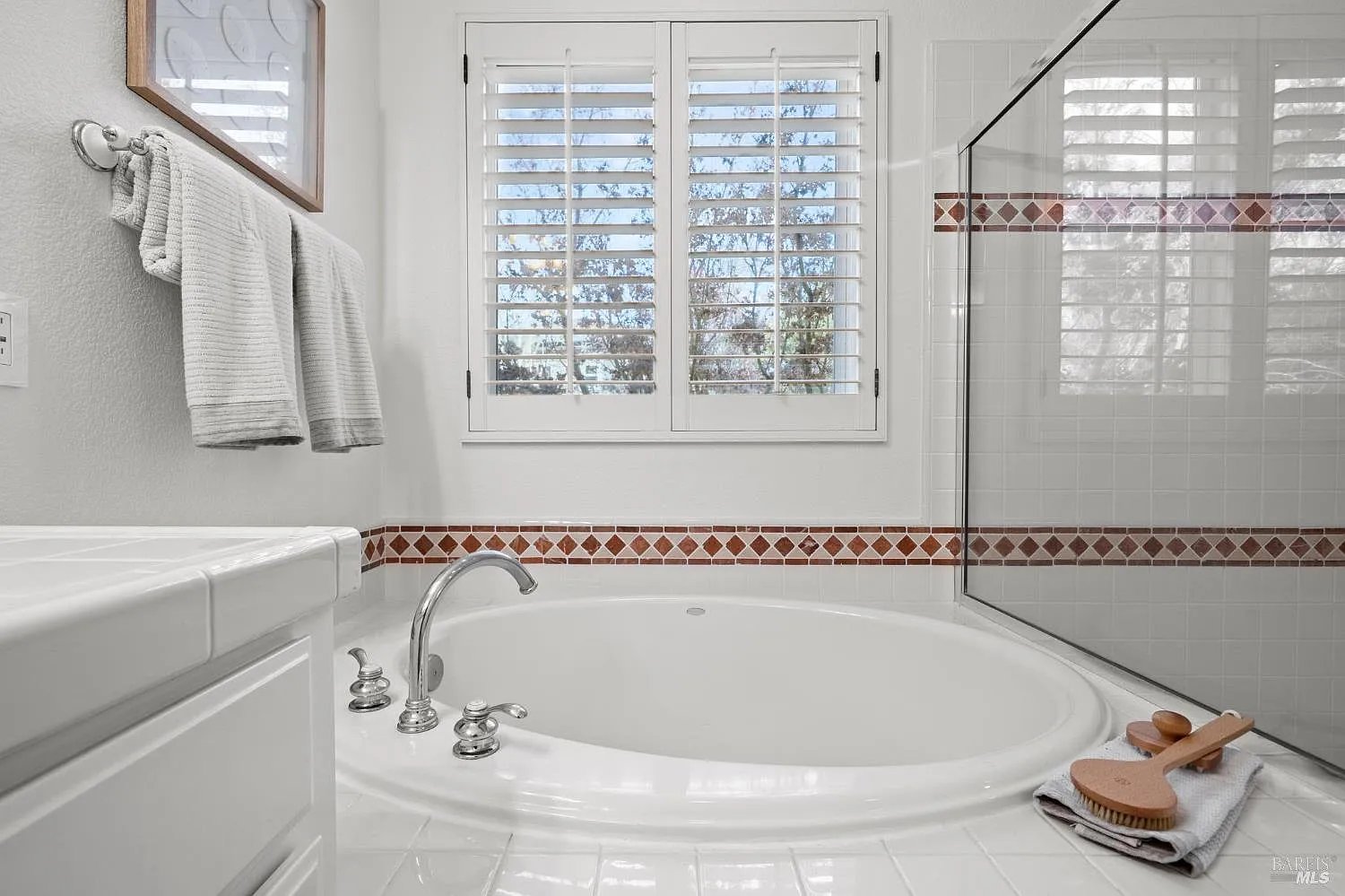 46 Waterbury Ln