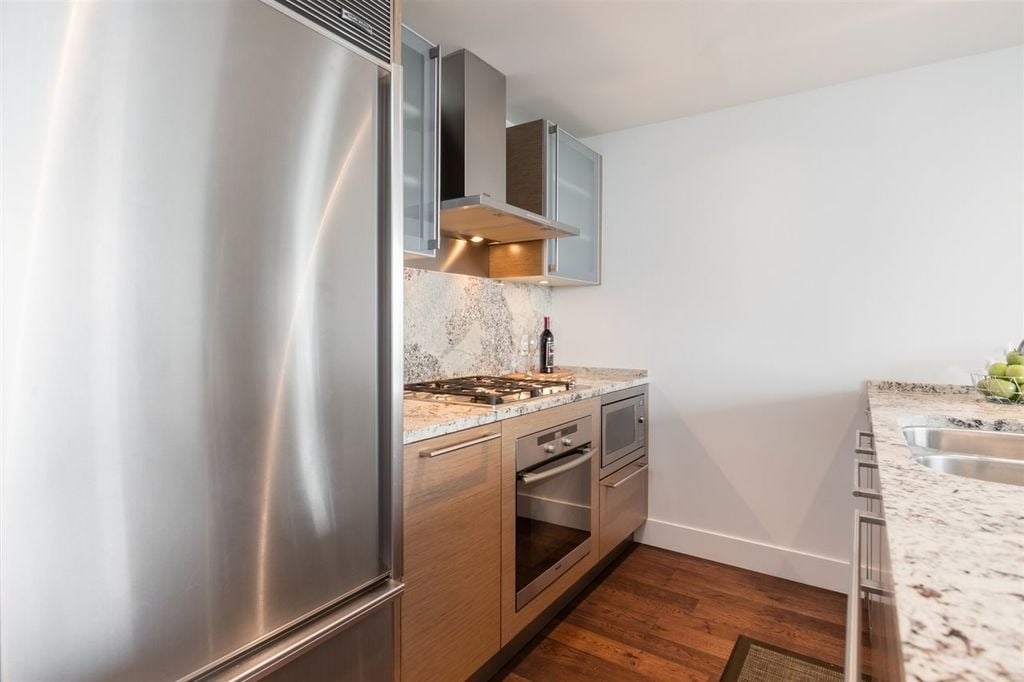 1111 Alberni St, #3107