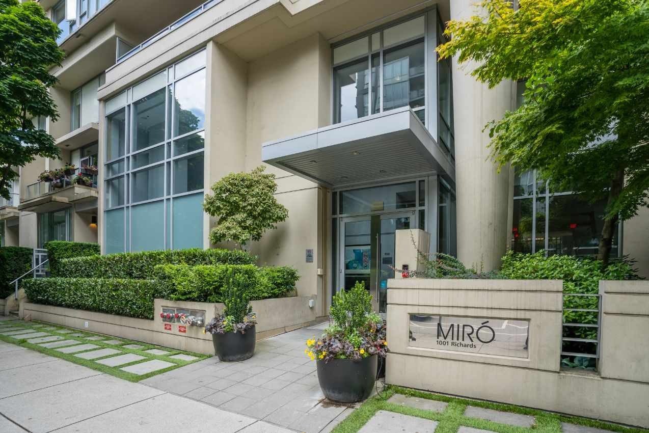 1001 Richards St, #1605