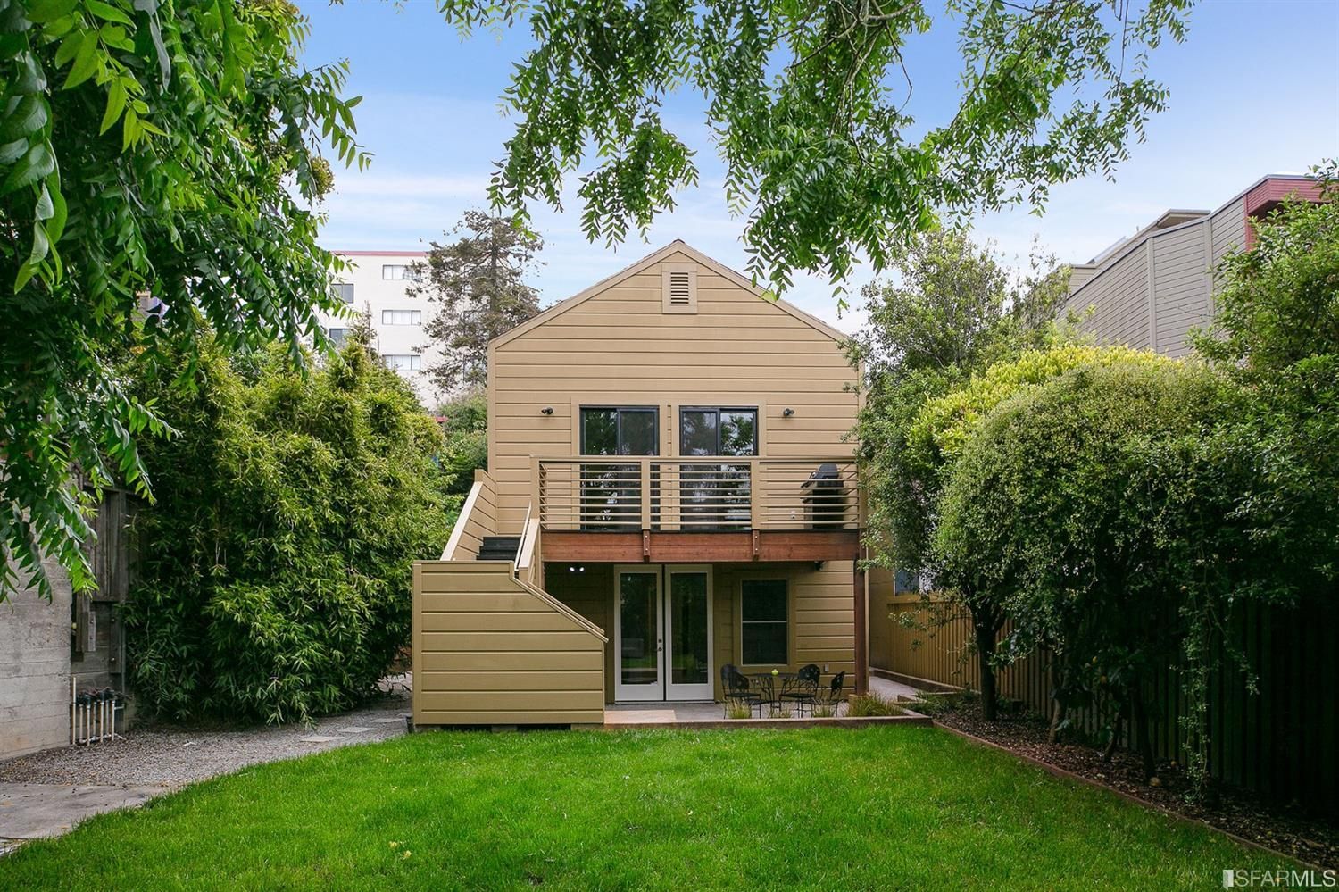 3 Cook St