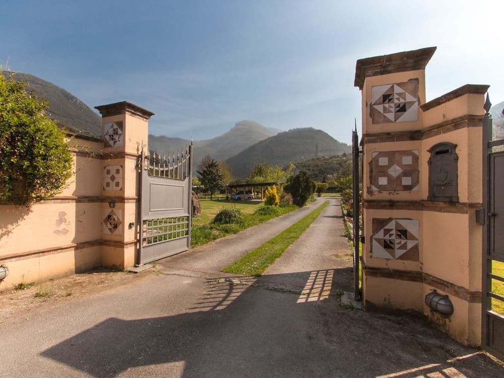 Charming Villa on the Versilian Coast of Tuscany