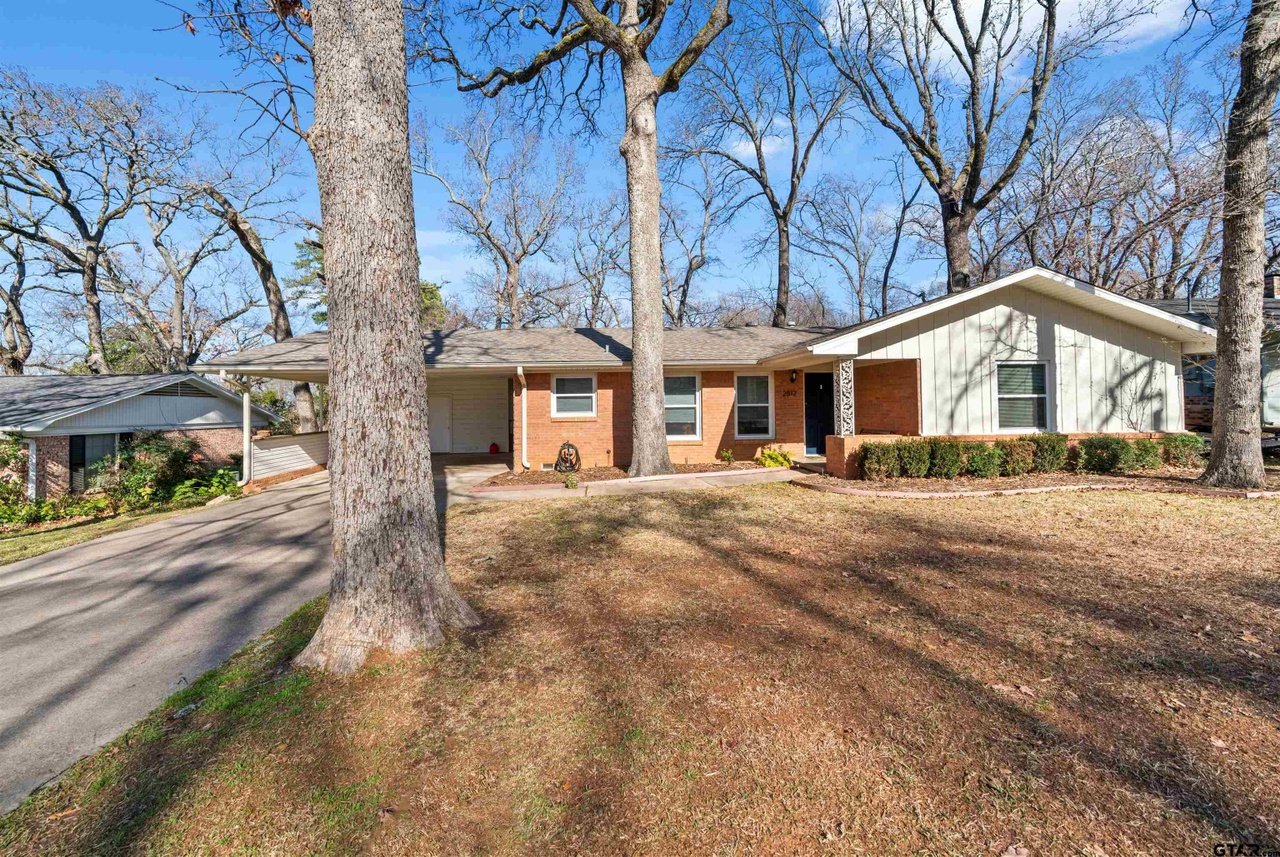 2812 Meadowlark Ln