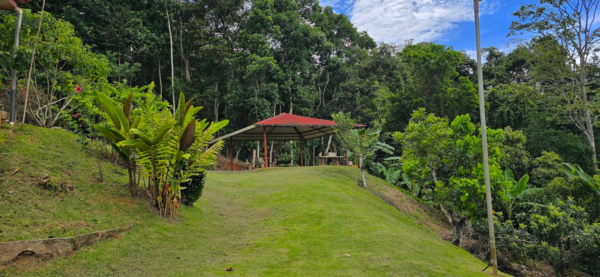House and Cabin with views of Chirripo