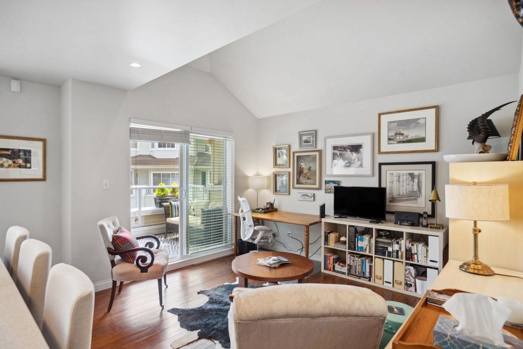 230 Waterleigh Dr
