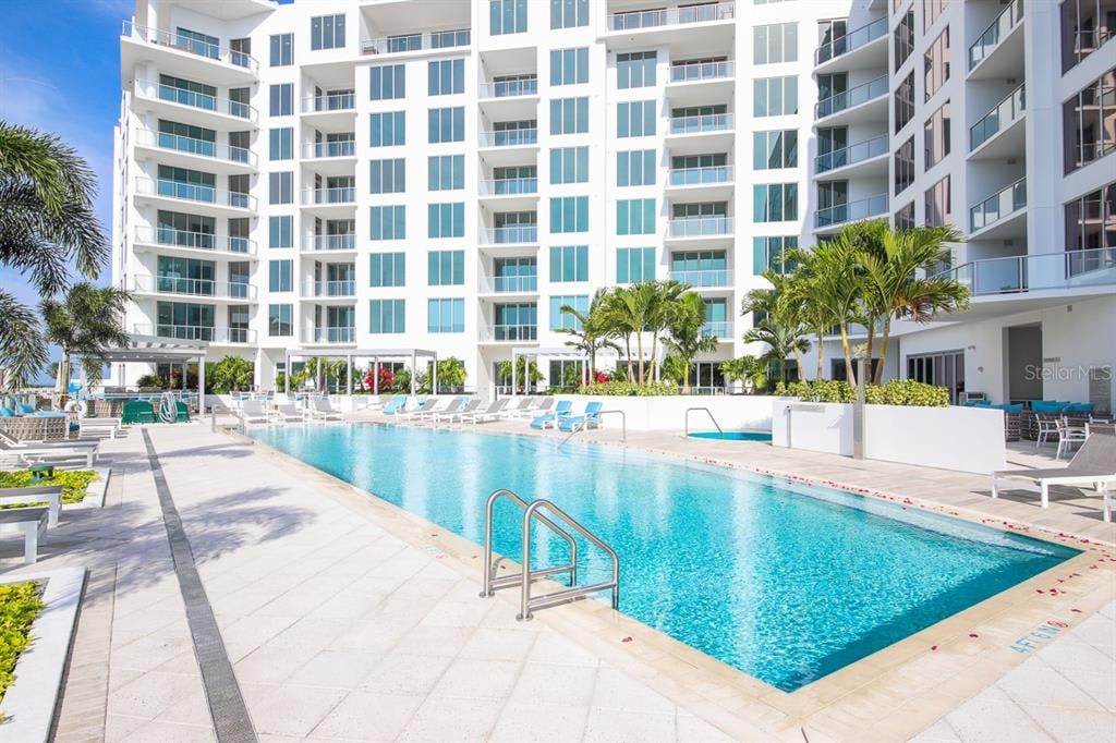 111 S Pineapple Ave Unit 812