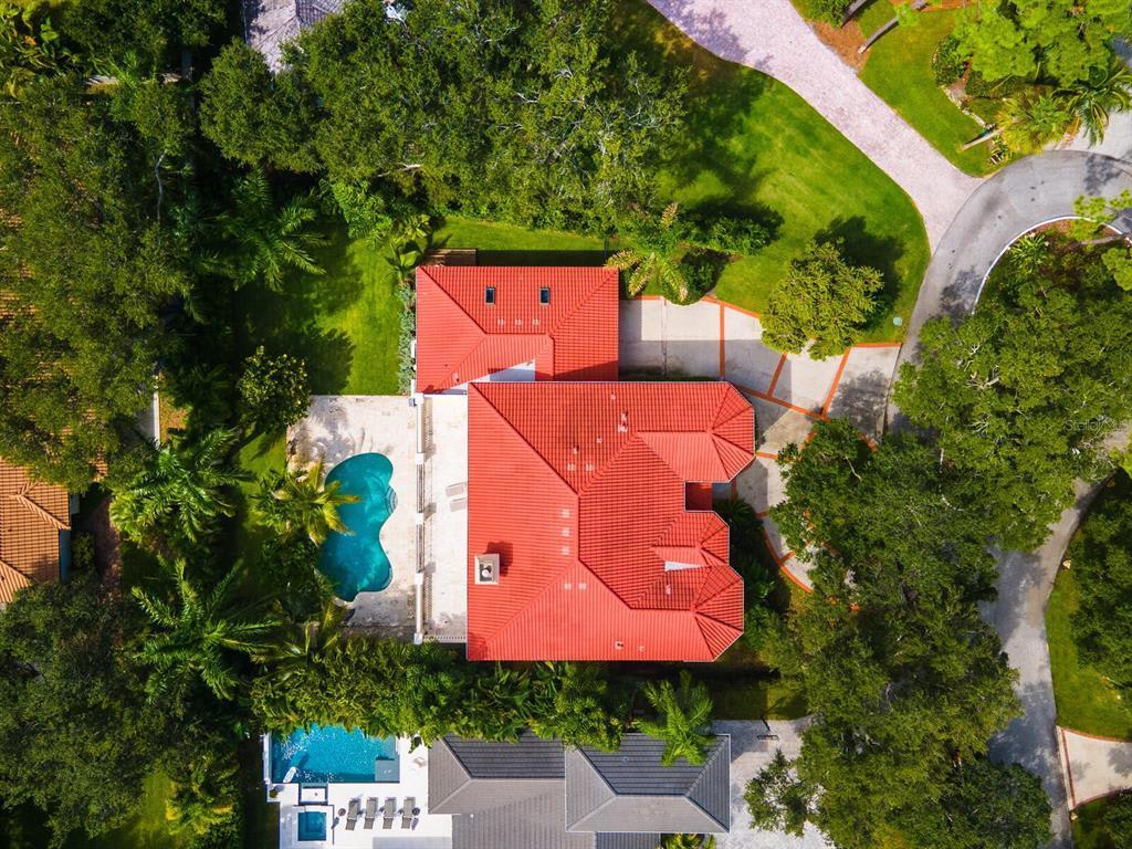 1669 Landings Ln