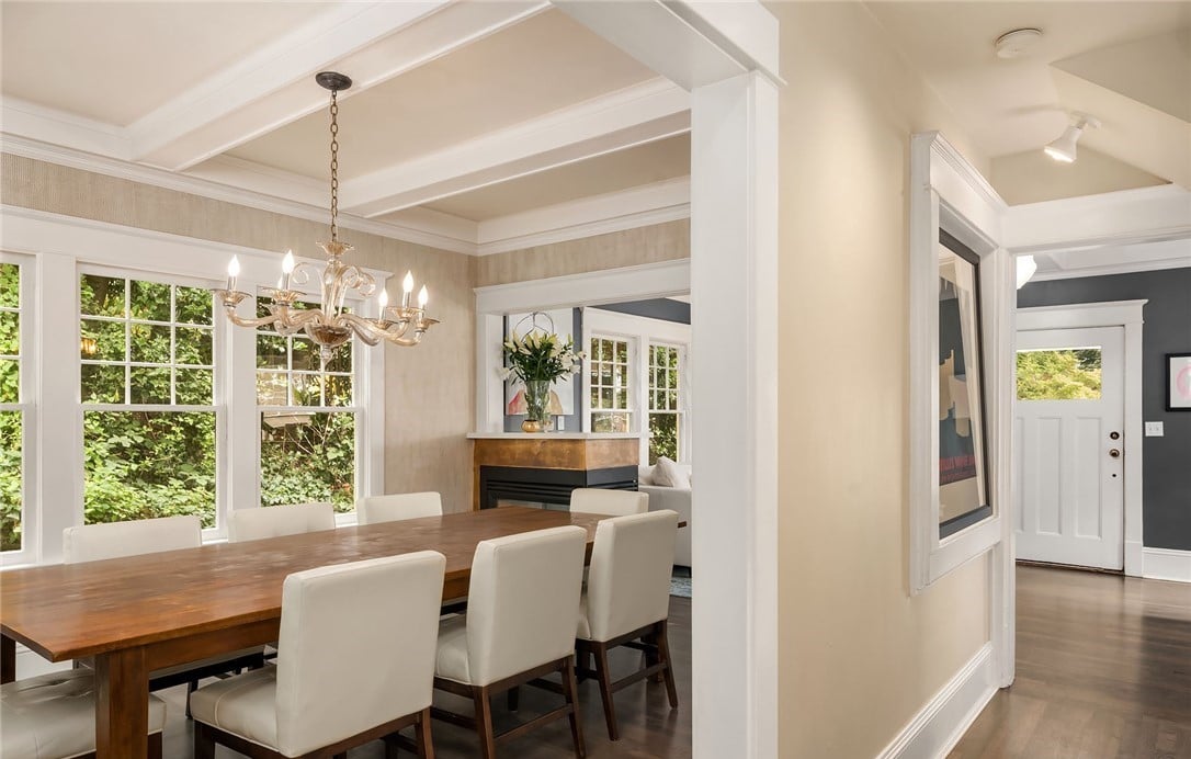 1511 Madrona Dr