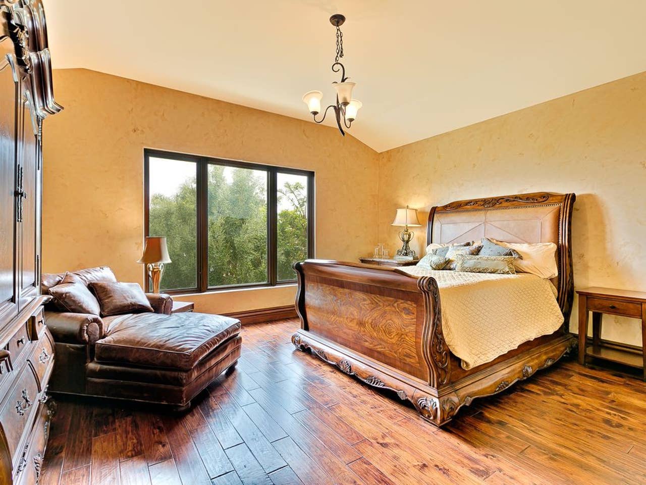 Cascade Villa