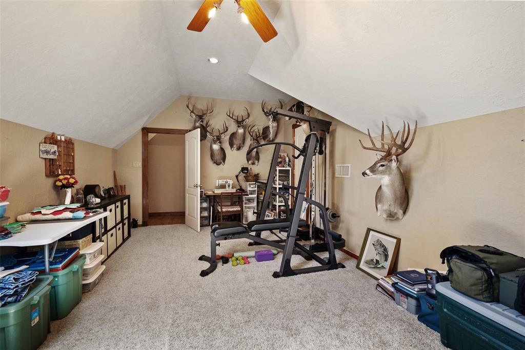 540 Walnut Dr Bellville, Tx 77418