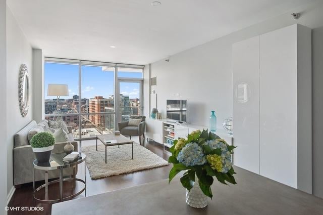 123 S Green St #1110B