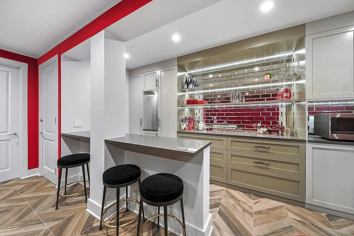67 East 82nd Street
