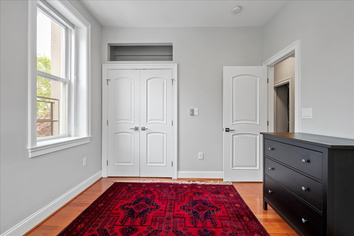 2019 19th St NW #2