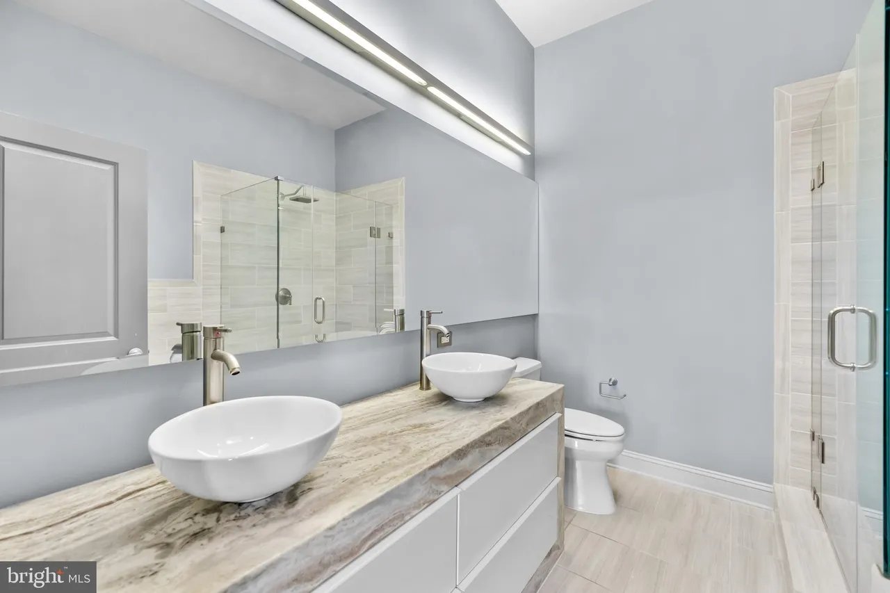 151 V St NW #4