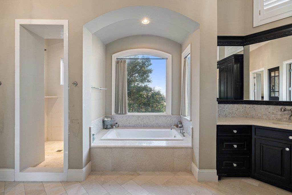 4320 River Garden Trail