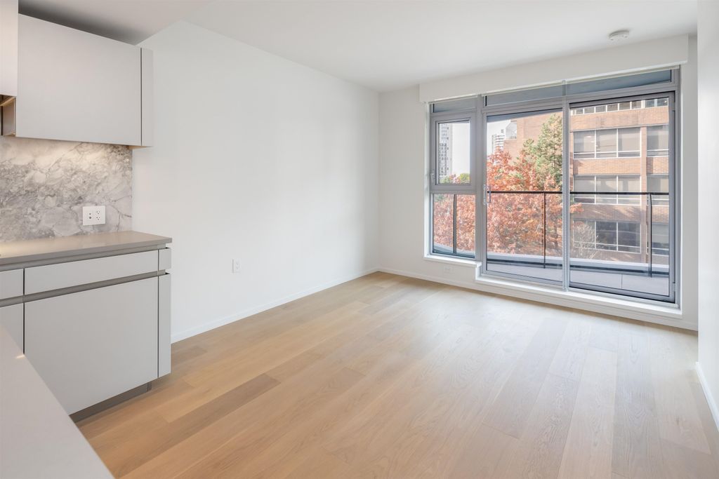 889 Pacific St, #1204