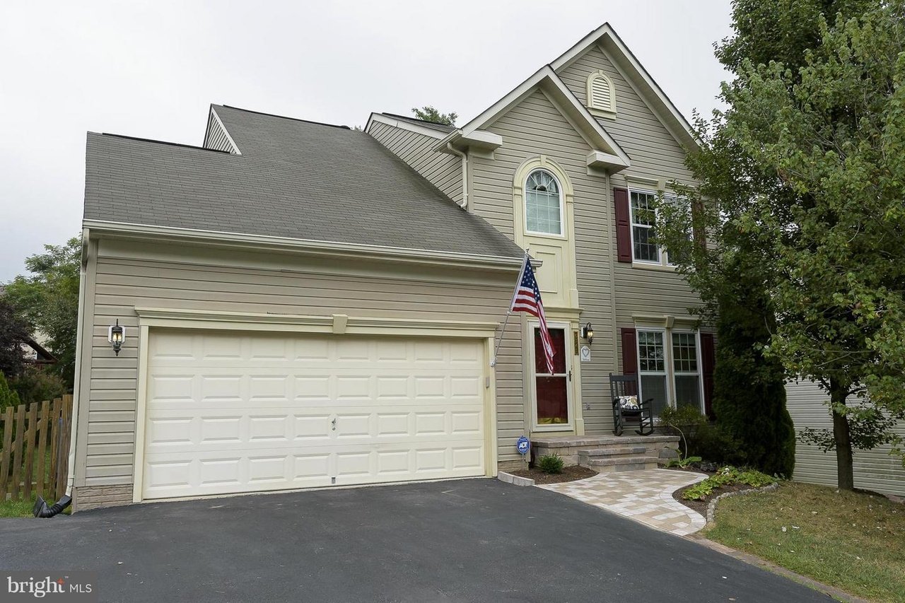 6341 Merle Way