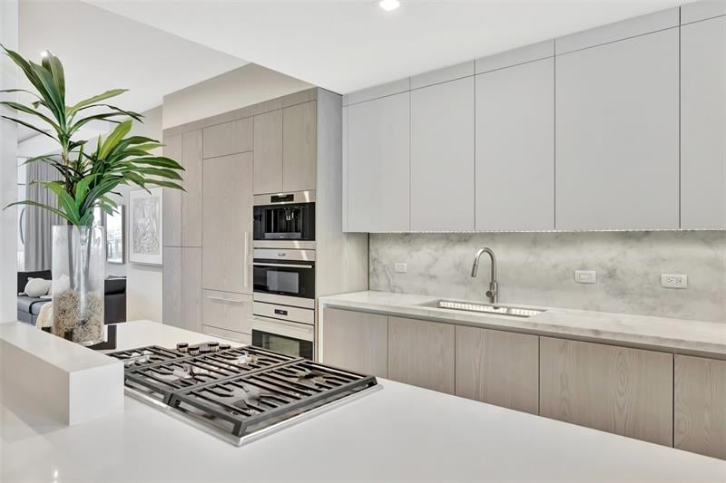 2200 N Ocean Blvd: Unit S303