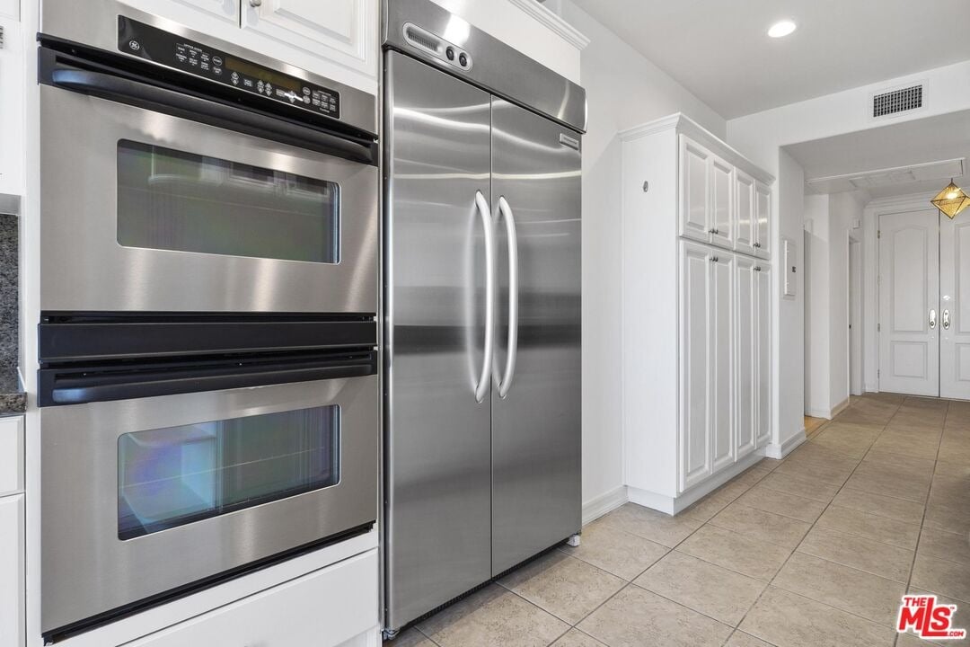 1450 S Beverly Dr #404