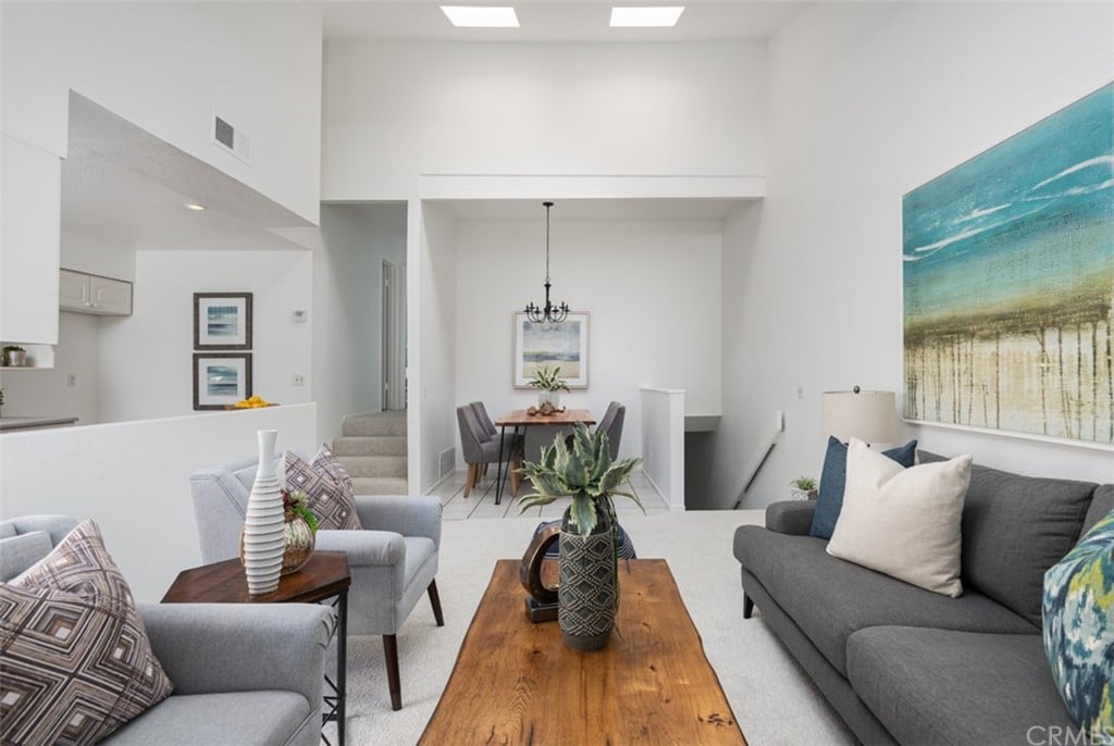 2750 W Segerstrom Ave, Unit D