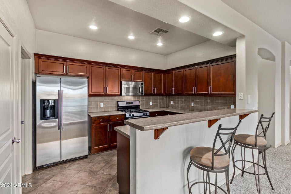 19475 N Grayhawk Dr #2102