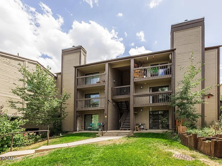 1650 Upper Ironhorse Loop #I-4