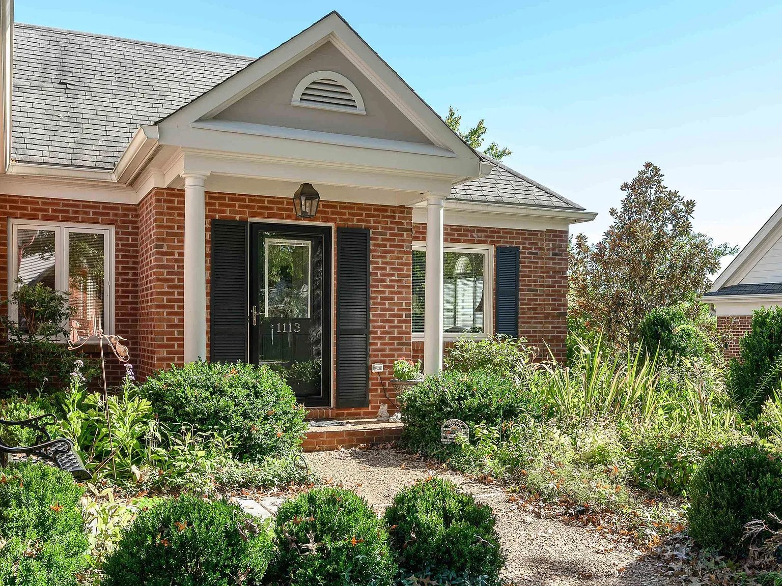 1113 Marion Dr