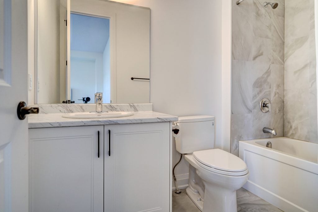 79 Charles Tilley Cres