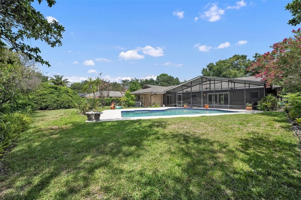 1136 Pheasant Cir