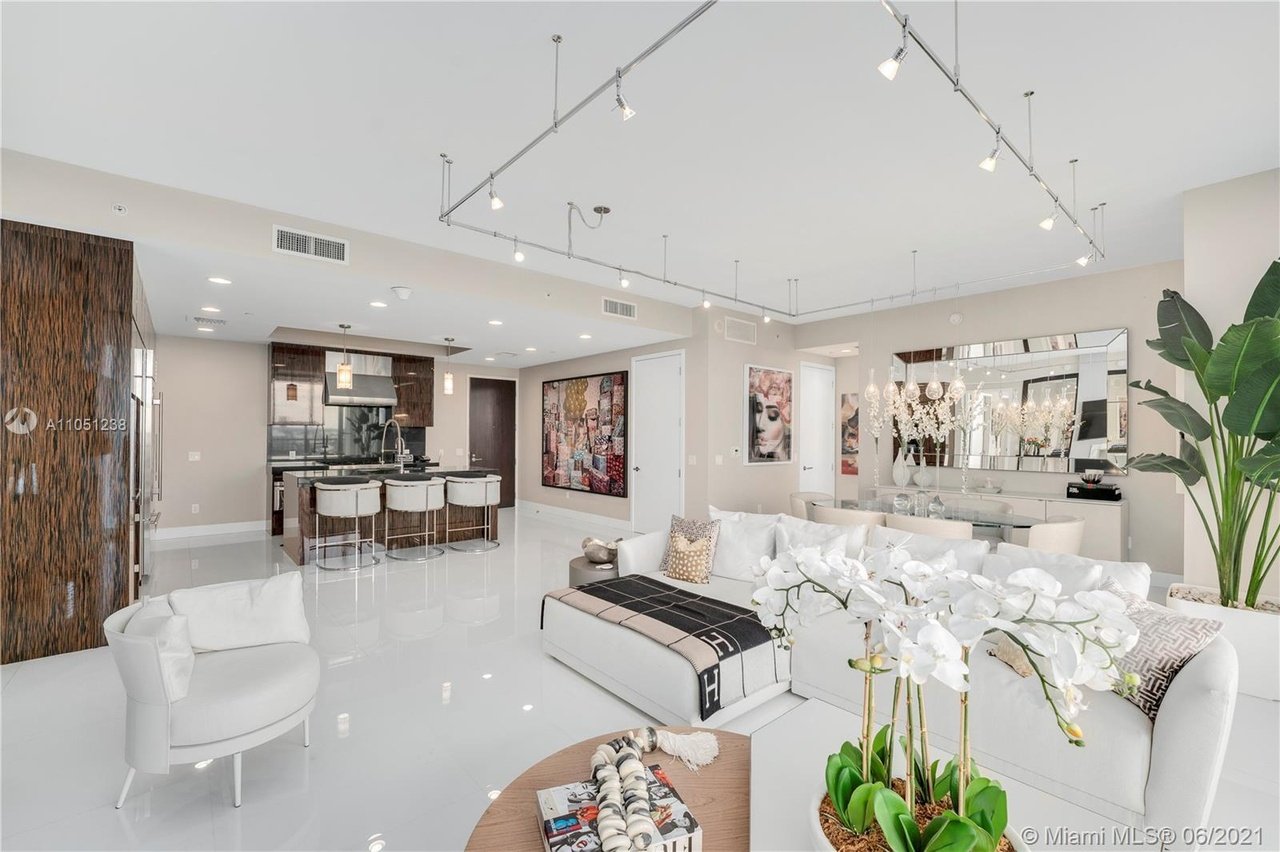 9701 Collins #Unit 905S