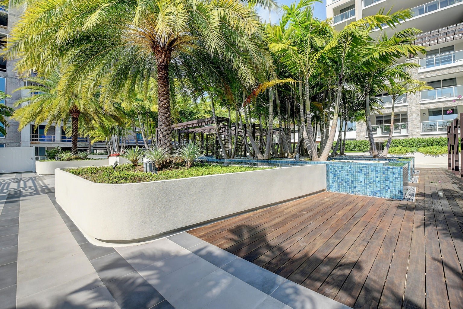 200 SE Mizner Blvd 415