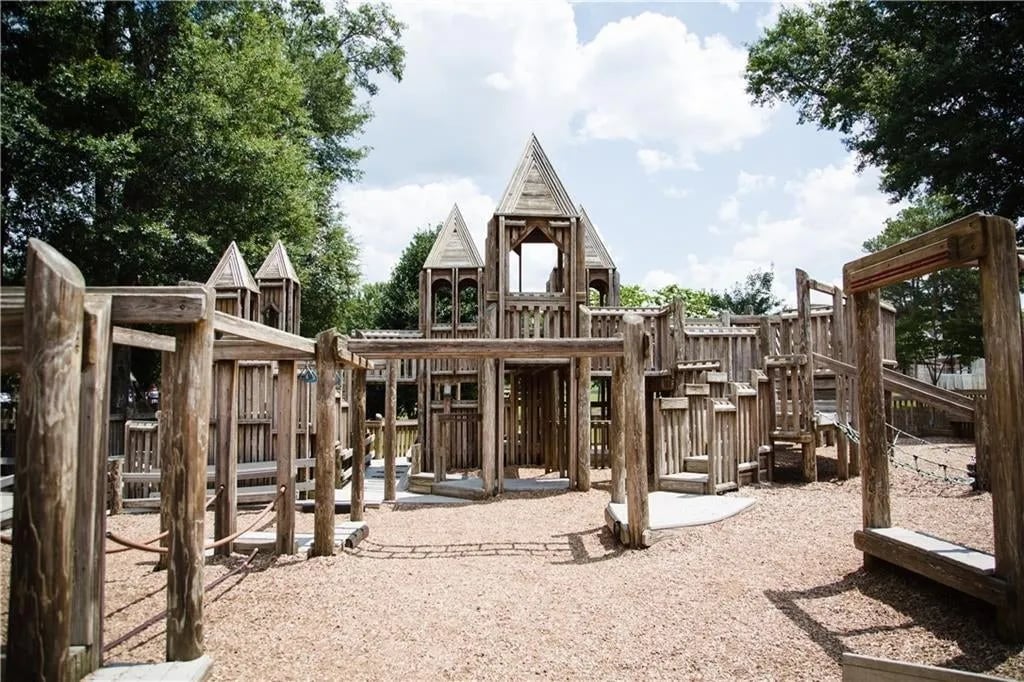 352 Olmstead Way, #28