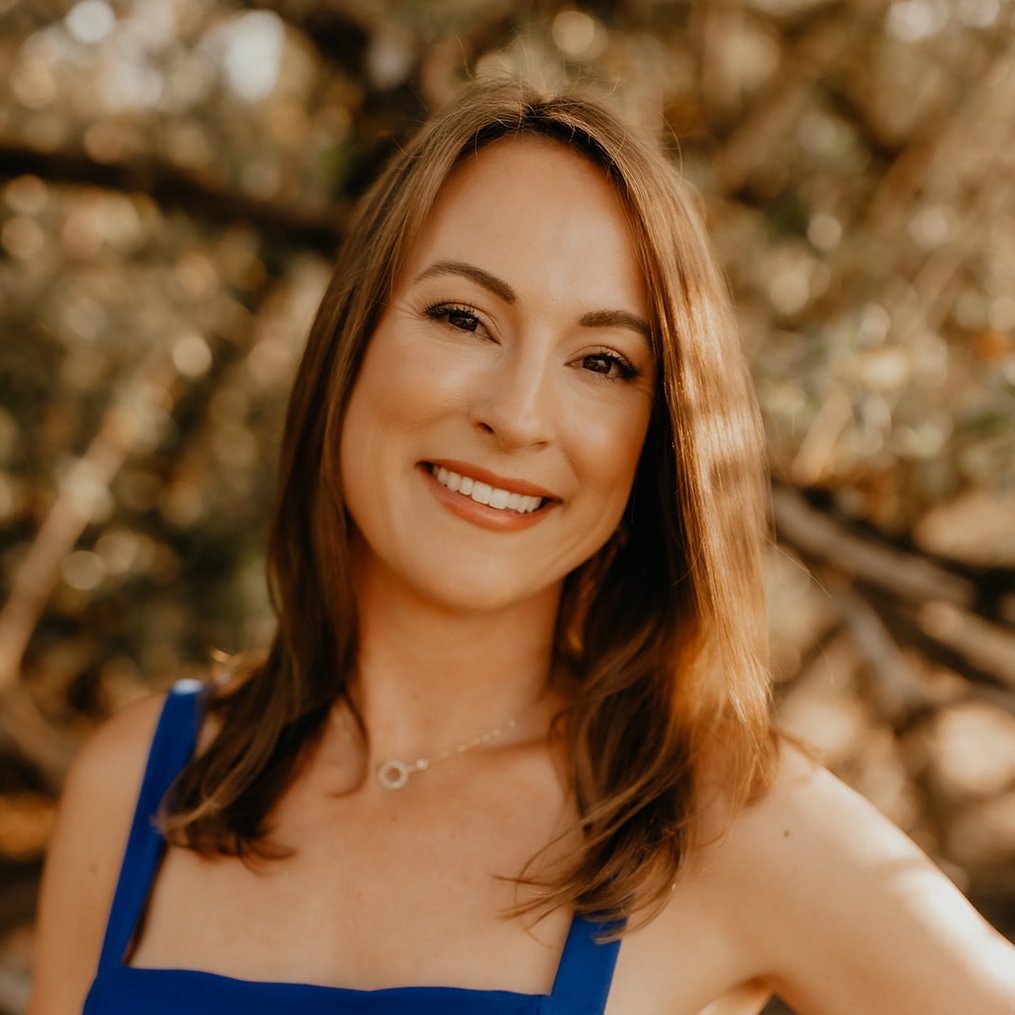 Katie Raskob Islamorada, FL Real Estate Agent Headshot