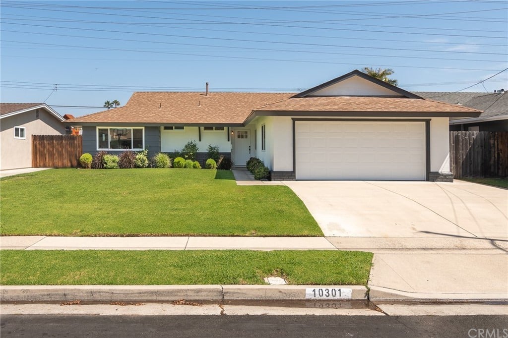 10301 Kamuela Dr