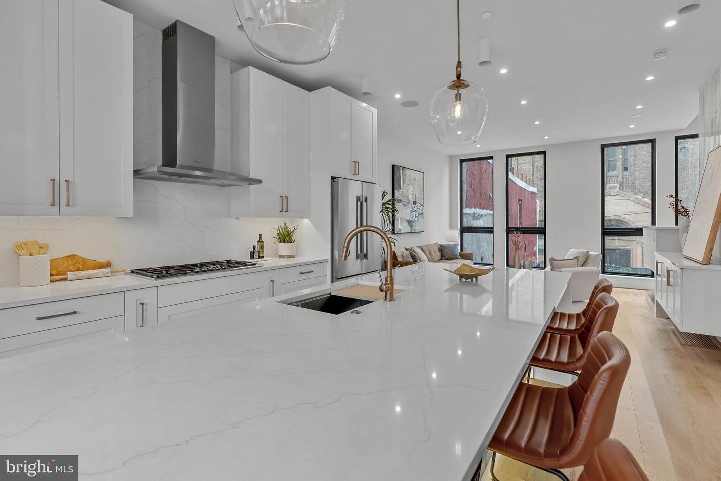 1101 Christian St #5, Philadelphia, PA 19147