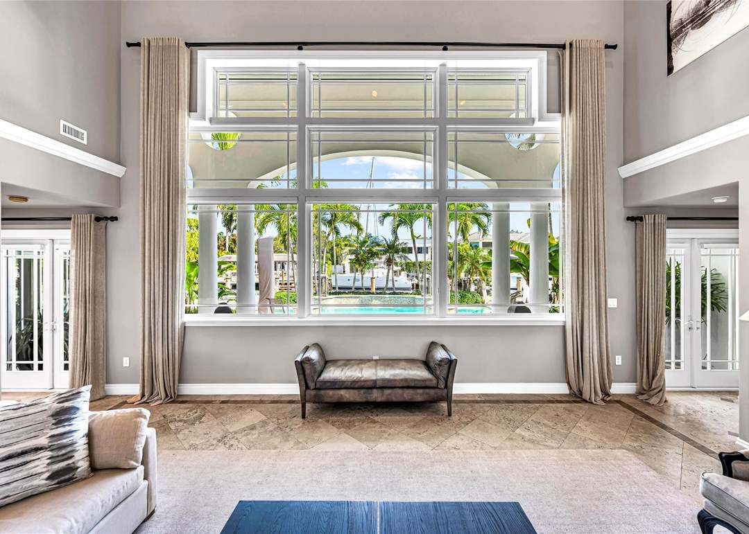 166 Royal Palm Dr