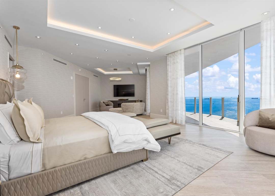 525 N Fort Lauderdale Beach Blvd #2201