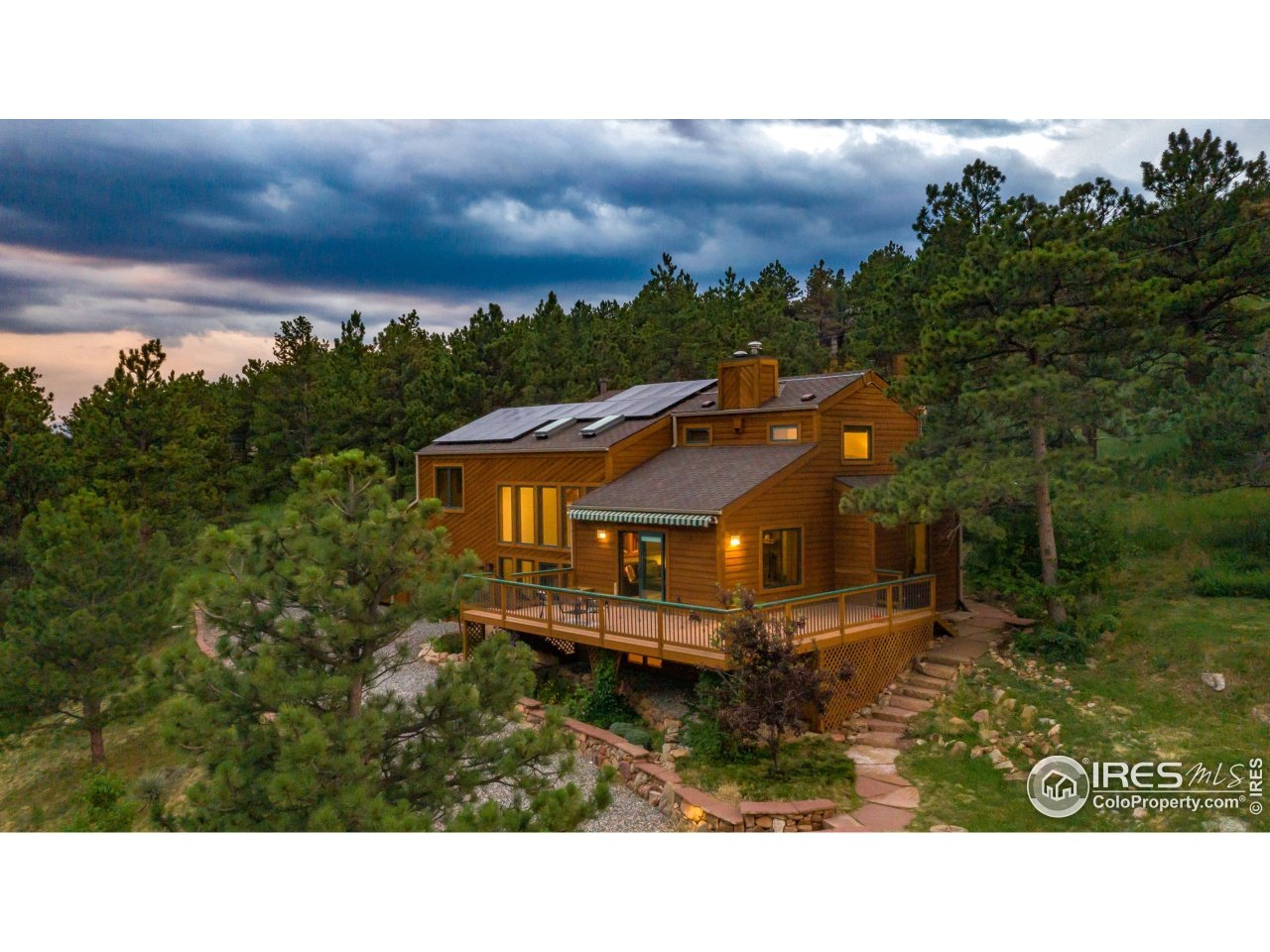 9055 Thunderhead Dr