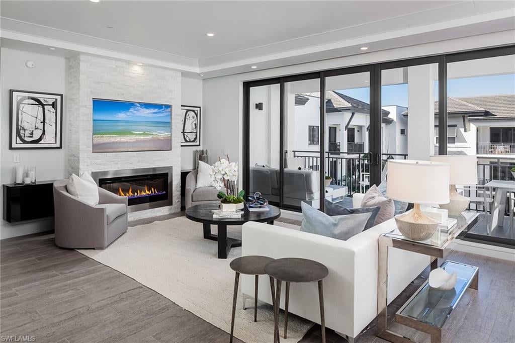 1030 3rd Ave S Unit 516