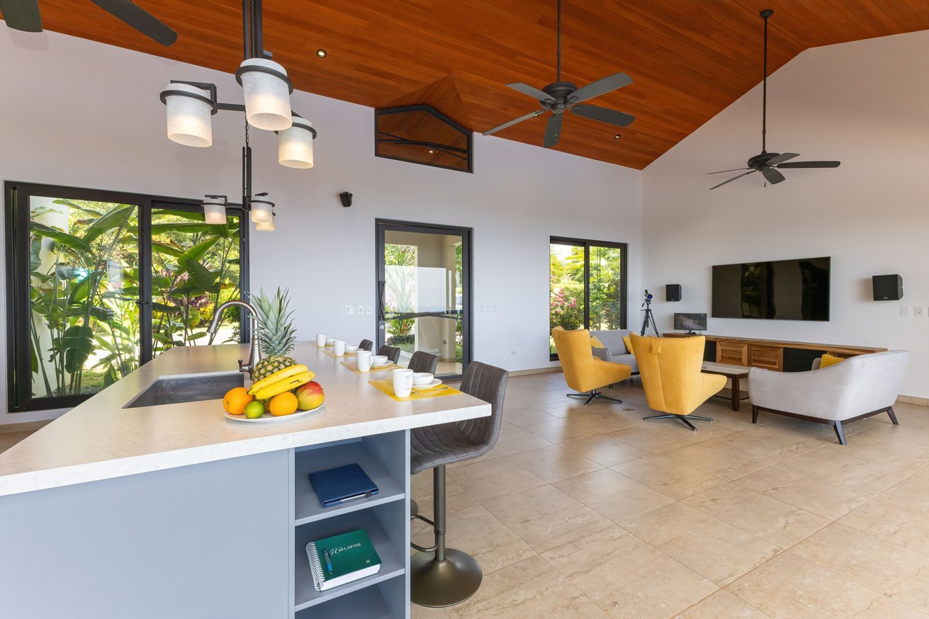 Luxury Ocean View Home in Ojochal Costa Rica | Infinity Pool & Sunset Views