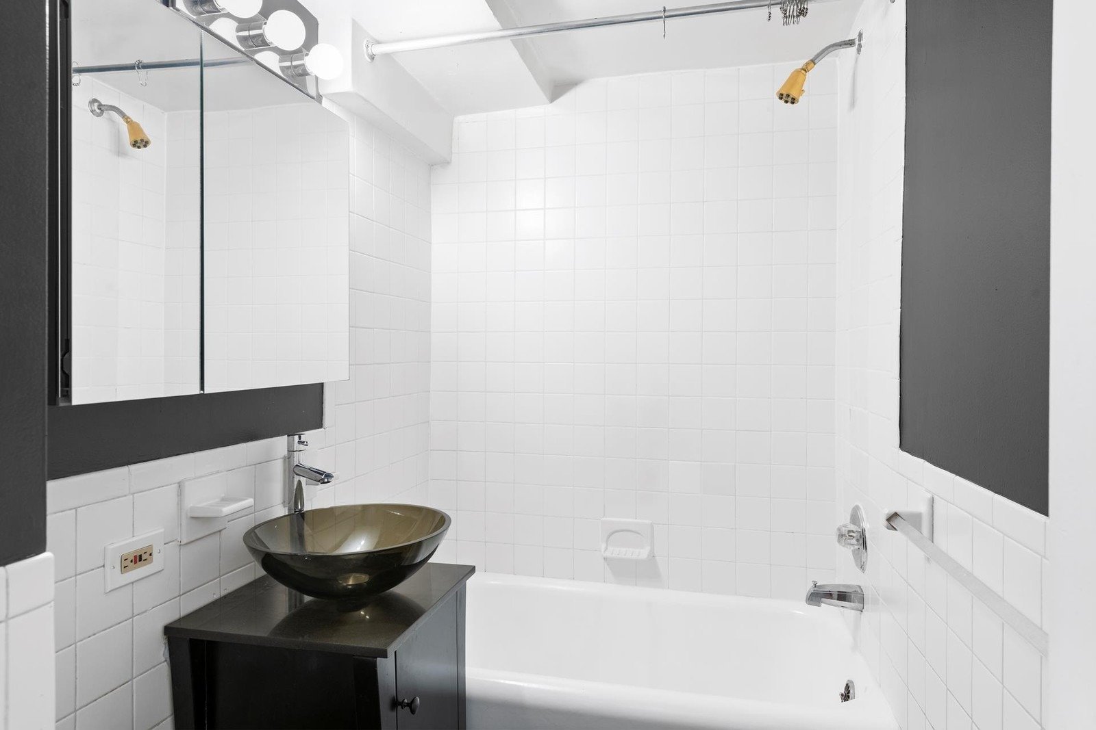25 Tudor City Pl, 1009, Murray Hill