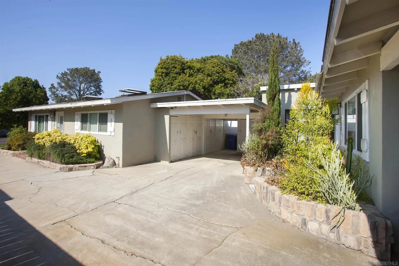 329 9th Street Del Mar 