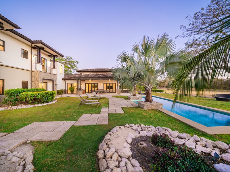 Casa Macho | Luxury Beachfront Golf Villa in Hacienda Pinilla