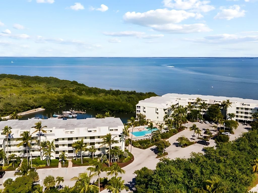 5124 Bayside Villas 5124