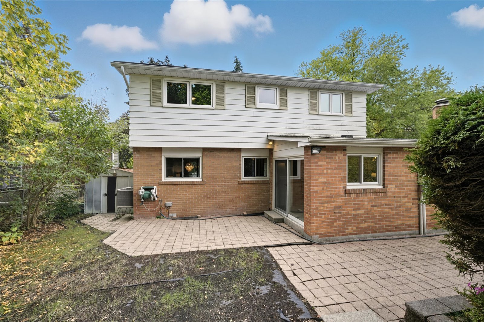 28 Christman Crt 