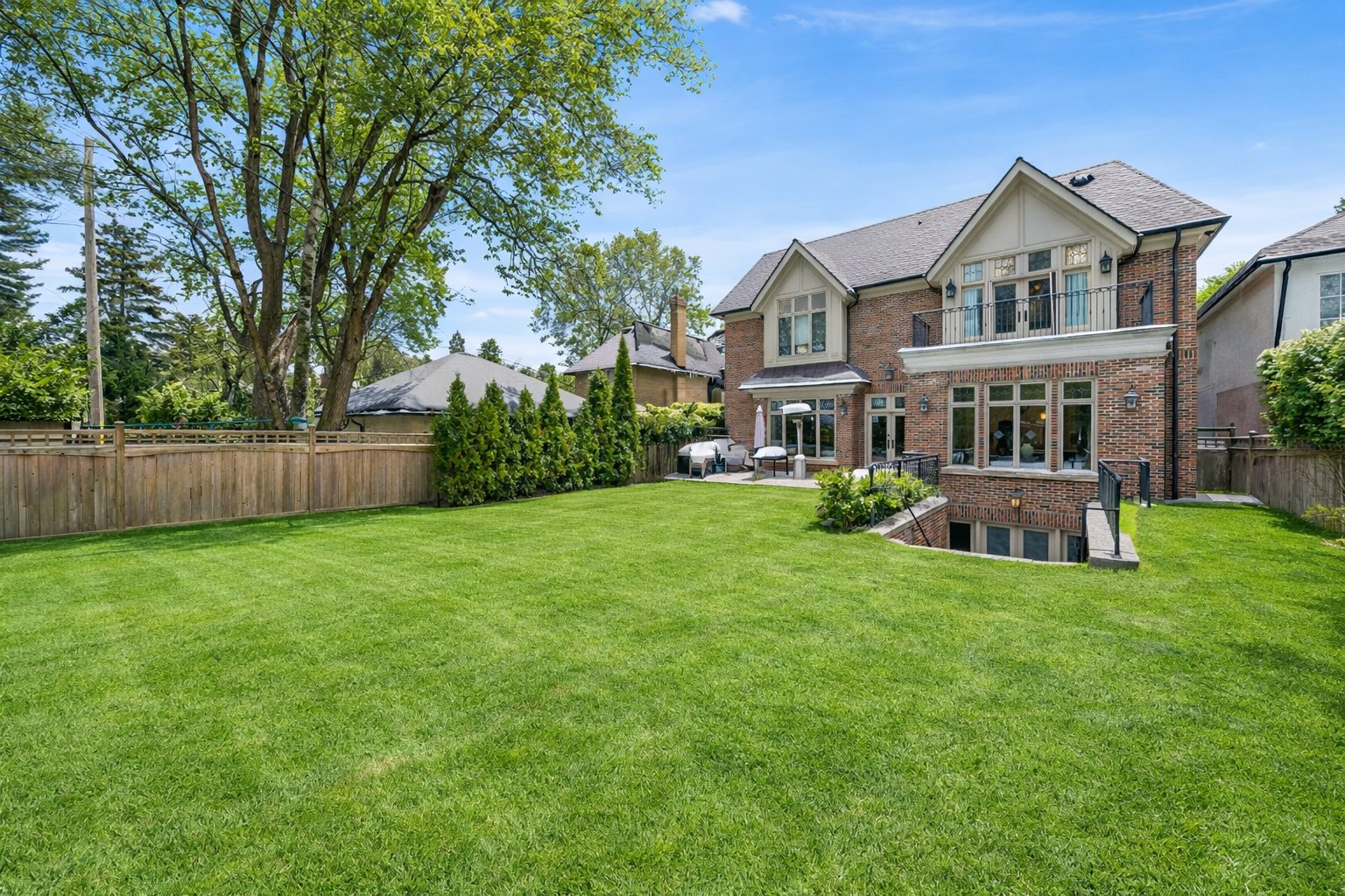 SOLD: Architectural Pedigree