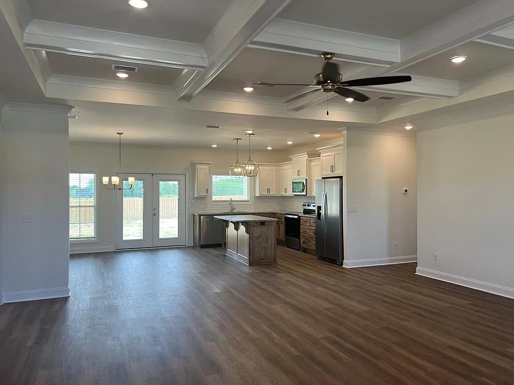 36 Waters Edge Way