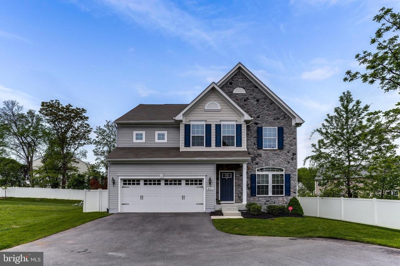 8411 Jacqueline Ct