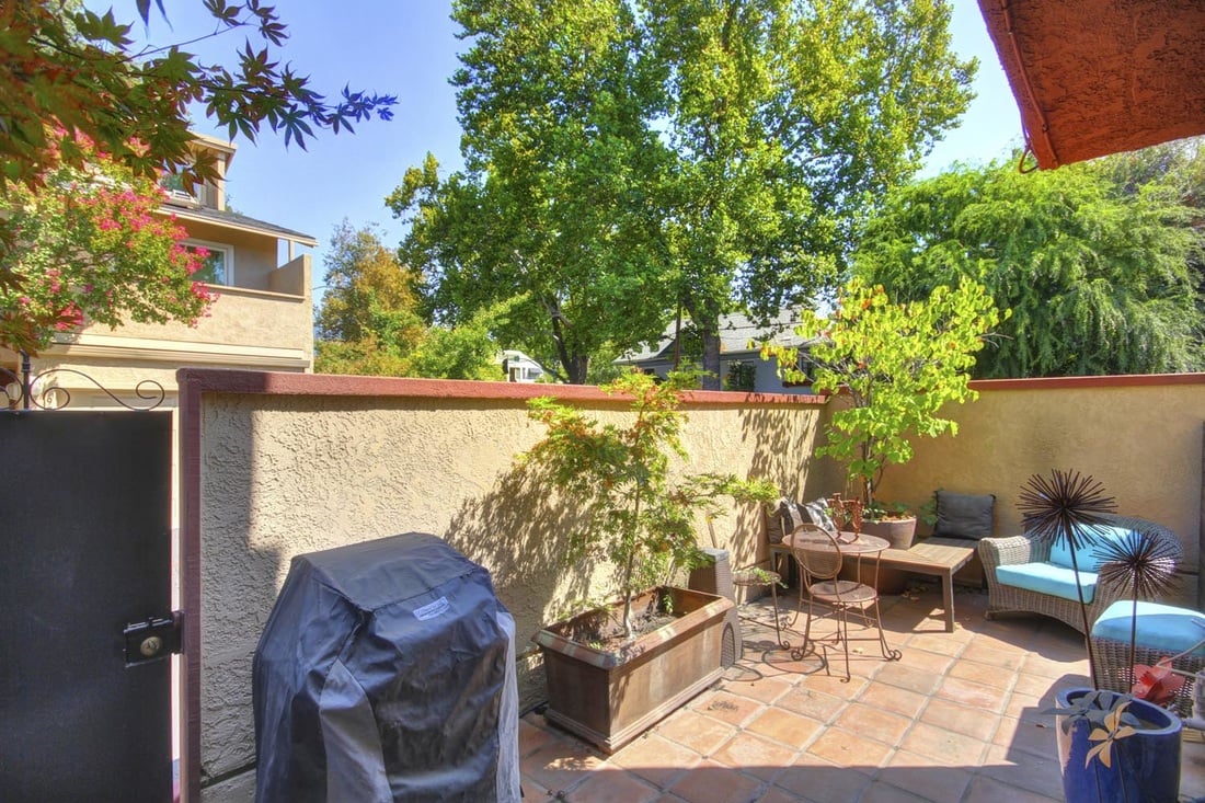 Beautiful condo just listed in Downtown Sacramento: 972 Q Street