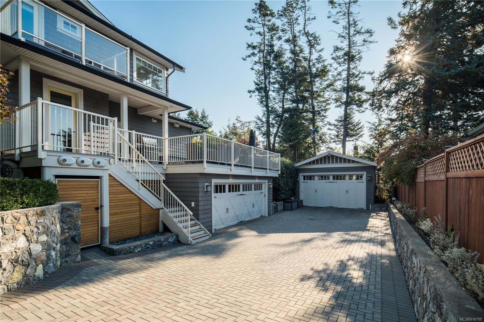 3895 Scolton Rd