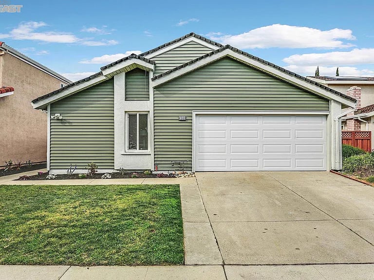 4388 Jessica Cir